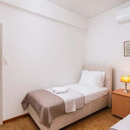 Aleksandra Center Apartment *